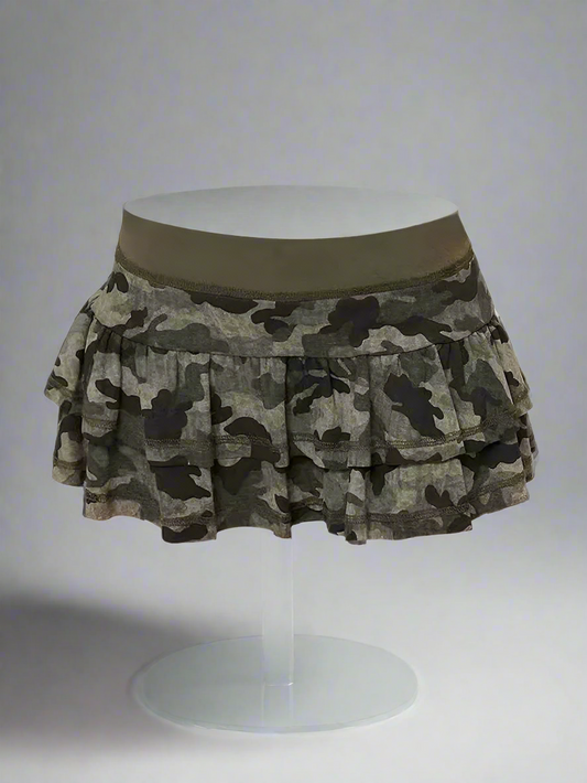 Camouflage tiered ruffle skirt