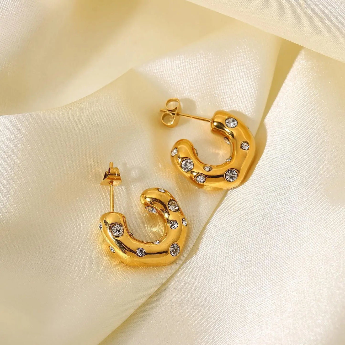 Irregular gemstone hoop earrings