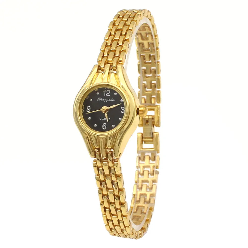 Vintage round mini watch